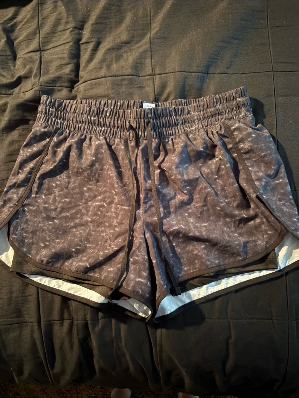 Velocity Women's Marble-Print Athletic Shorts - Gray